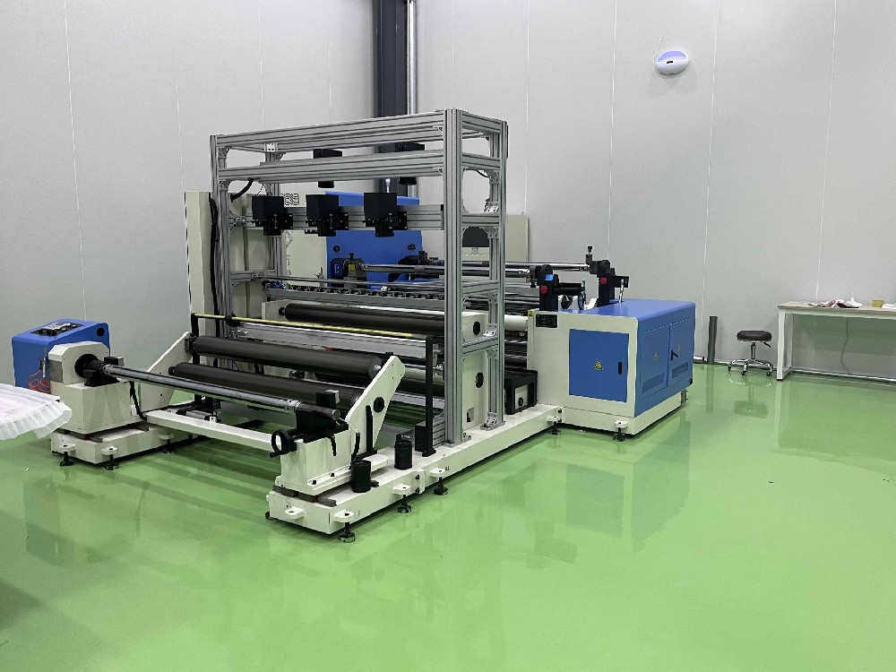 WY SL-1500ML微電腦控制涂碳鋁箔分切機